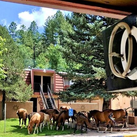 Pinecliff Village Resort Hollywood Екстериор снимка
