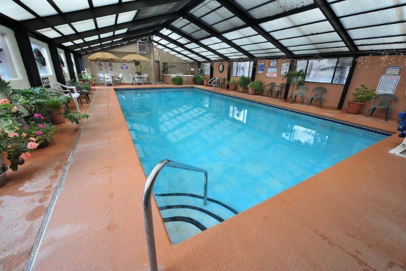 Pinecliff Village Resort Hollywood Екстериор снимка